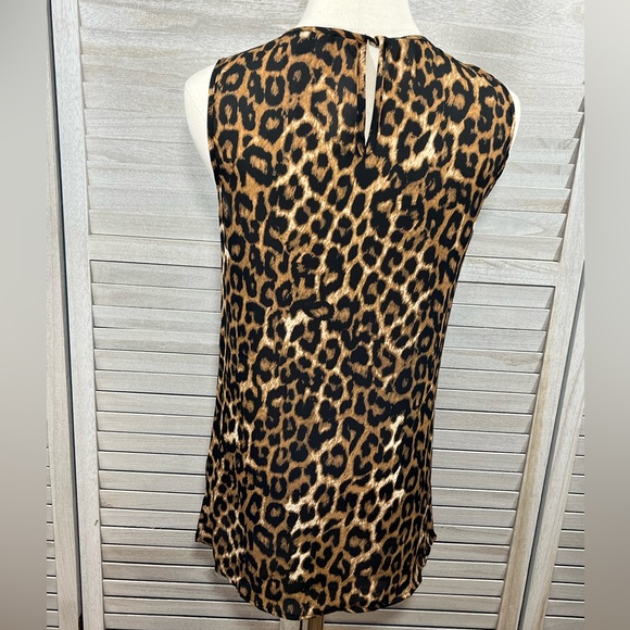 CABLE & GAUGE Sleeveless Blouse Crossover Front w Beaded Neckline Leopard-Small - Picture 3 of 3